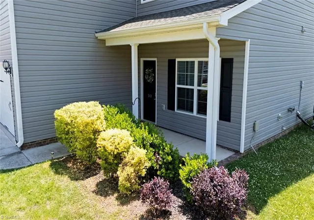 Photo 4 of Single family home for sale at 540 Alamanni Ct, Graham, NC 27253 | MLS# 1220452 | Listing updated on 2026-05-20