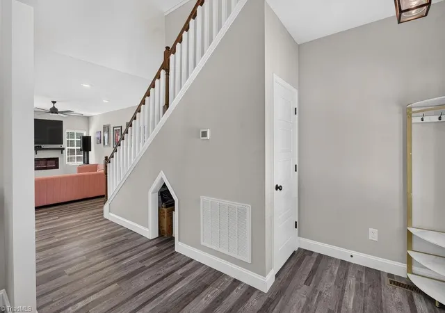Homes for sale in Pilot Mountain, NC | 1097 Dodson Mill Rd, Pilot Mountain, NC 27041 | MLS# 1224864