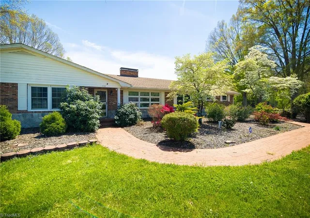 3rd image of 1110 Coon Rd, Pinnacle, NC 27043 | MLS# 1222407