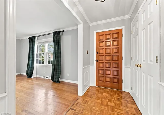 3rd image of 2008 Medhurst Dr, Greensboro, NC 27410 | MLS# 1232899