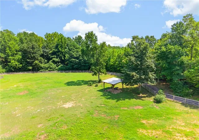 5th image of 1941 Oak Dr, Asheboro, NC 27205 | MLS# 1230838