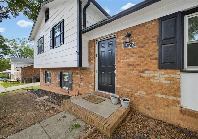 4th image of 1320 Underwood Ave, Winston Salem, NC 27105 | MLS# 1228611