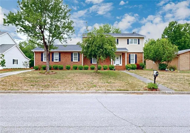 1st image of 1007 Shalimar Dr, High Point, NC 27262 | MLS# 1219096