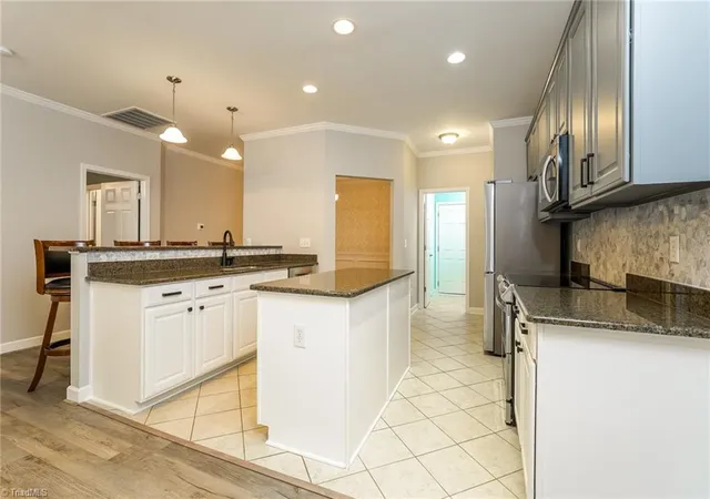 2nd image of 3799 Filton Dr, Greensboro, NC 27406 | MLS# 1230603
