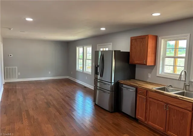Homes for sale in Pilot Mountain, NC | 2101 Cook School Rd, Pilot Mountain, NC 27041 | MLS# 1221765