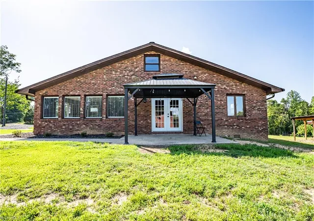 Photo 3 of Sale Pending at 1437 Price Rd, Eden, NC 27288 | MLS# 1227130 | Listing updated on 2026-09-08