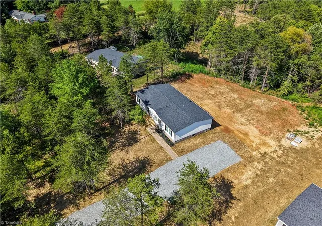 36th image of 242 Old Thomasville Rd, Winston Salem, NC 27107 | MLS# 1230350