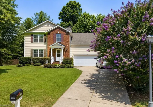 Photo 1 of Single family home for sale at 9220 Garnet Fld Ct, Charlotte, NC 28269 | MLS# 1228852 | Listing updated on 2026-07-25