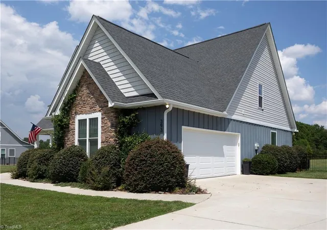 Homes for sale in Lexington, NC | 393 Scout Rd, Lexington, NC 27292 | MLS# 1226751