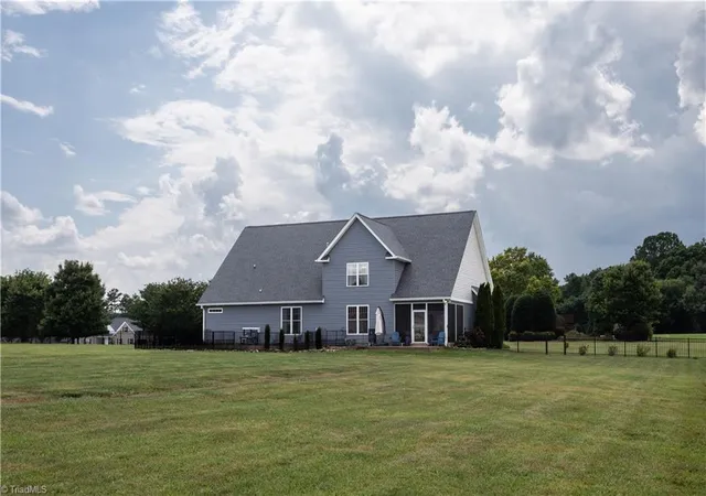 Homes for sale in Lexington, NC | 393 Scout Rd, Lexington, NC 27292 | MLS# 1226751