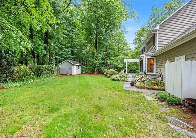 26th image of 4015 Baytree Ct, High Point, NC 27265 | MLS# 1222209