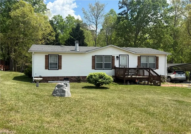 Homes for sale in Mount Airy, NC | 231 Cp Riddle Trl, Mount Airy, NC 27030 | MLS# 1216458