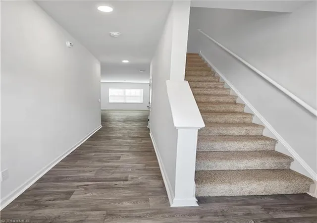 Photo 4 of Single family home for sale at 1108 Evelynnview Ln, Kernersville, NC 27284 | MLS# 1234005 | Listing updated on 2026-09-06