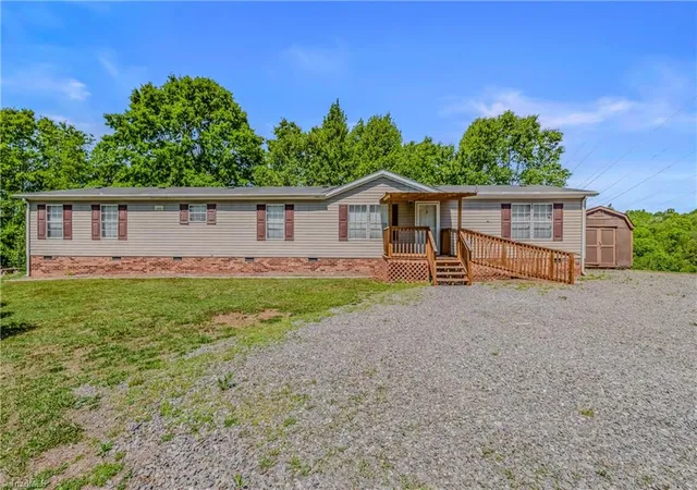 Homes for sale in Pilot Mountain, NC | 151 Fox Trot Ln, Pilot Mountain, NC 27041 | MLS# 1225328
