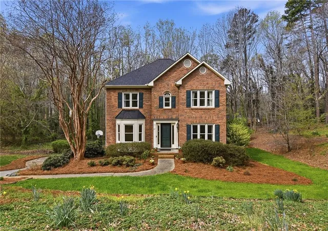 2nd image of 97 Shadylawn Dr, Winston Salem, NC 27104 | MLS# 1213434