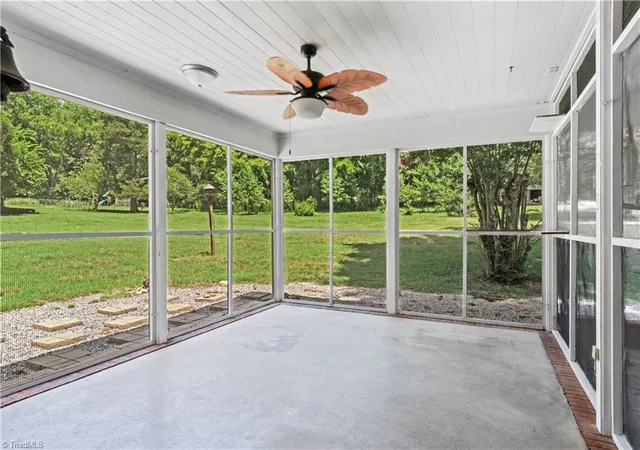 Photo 3 of Single family home for sale at 6645 Springfield Dr, Clemmons, NC 27012 | MLS# 1227832 | Listing updated on 2026-09-15