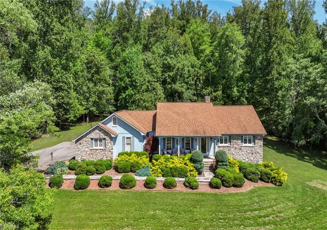 Homes for sale in Purlear, NC | 1335 Shingle Gap Rd, Purlear, NC 28665 | MLS# 1222625
