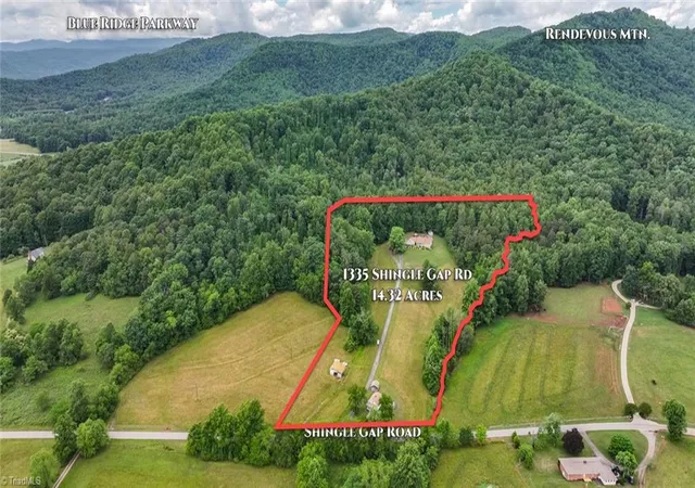 Homes for sale in Purlear, NC | 1335 Shingle Gap Rd, Purlear, NC 28665 | MLS# 1222625