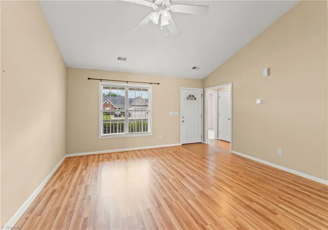 5th image of 3925 Parkview Ct, Winston Salem, NC 27127 | MLS# 1223036
