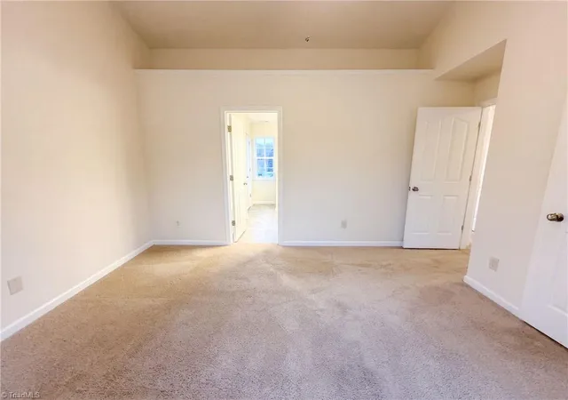 Photo 3 of Single family home for sale at 315 Royal Grey Ct, Winston Salem, NC 27107 | MLS# 1233319 | Listing updated on 2026-10-28