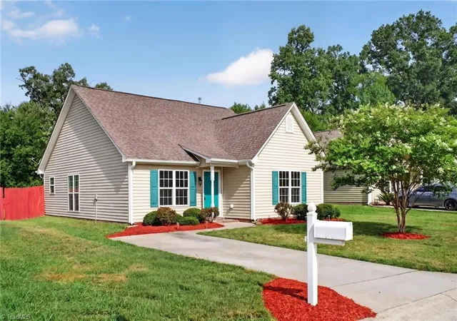 Photo 1 of Sale Pending at 1575 Farningham Ln, Burlington, NC 27215 | MLS# 1228873 | Listing updated on 2026-09-16