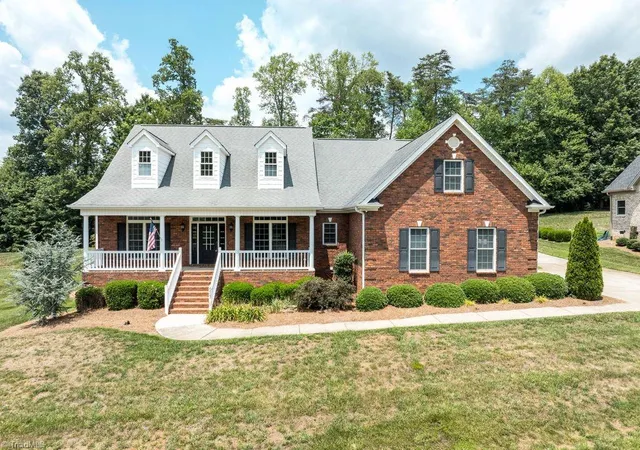 1st image of 6623 Aspen Forest Ln, Walkertown, NC 27051 | MLS# 1226095