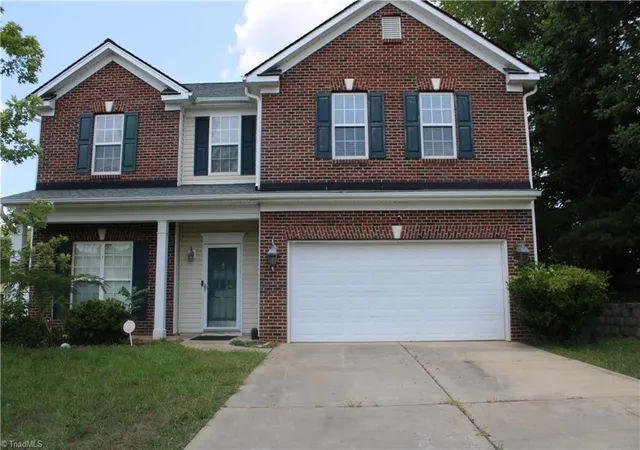 Photo 1 of Single family home for sale at 3617 Pertland Trl, Greensboro, NC 27405 | MLS# 1227424 | Listing updated on 2026-09-29