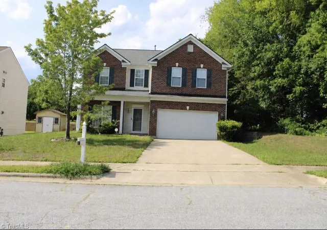 Photo 2 of Single family home for sale at 3617 Pertland Trl, Greensboro, NC 27405 | MLS# 1227424 | Listing updated on 2026-09-29