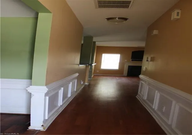 Photo 3 of Single family home for sale at 3617 Pertland Trl, Greensboro, NC 27405 | MLS# 1227424 | Listing updated on 2026-09-29