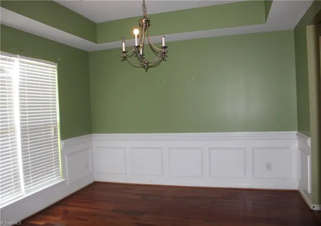 Photo 3 of Single family home for sale at 3617 Pertland Trl, Greensboro, NC 27405 | MLS# 1227424 | Listing updated on 2026-09-29