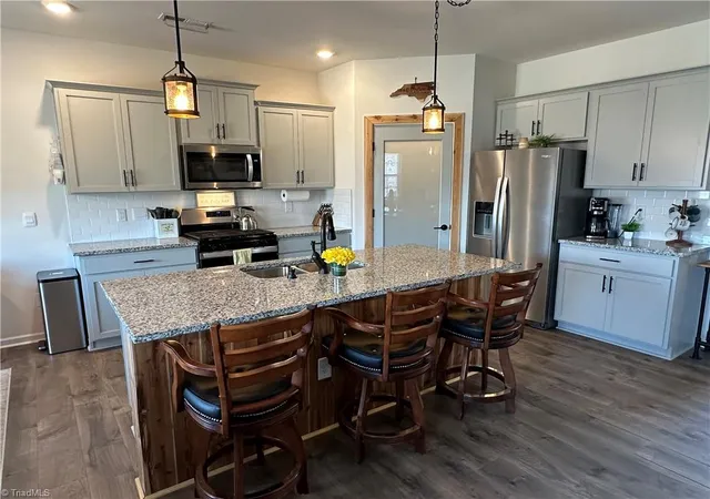Photo 3 of Single family home for sale at 3724 Millennium Dr, Greensboro, NC 27455 | MLS# 1213005 | Listing updated on 2026-09-23