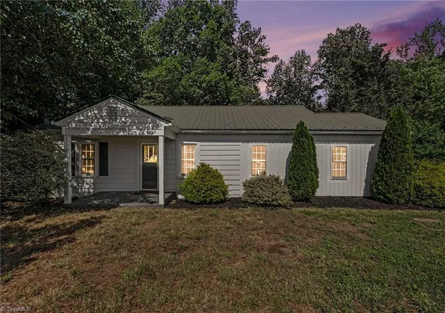 Homes for sale in Asheboro, NC | 5120 Nc Hwy 134, Asheboro, NC 27205 | MLS# 1222488