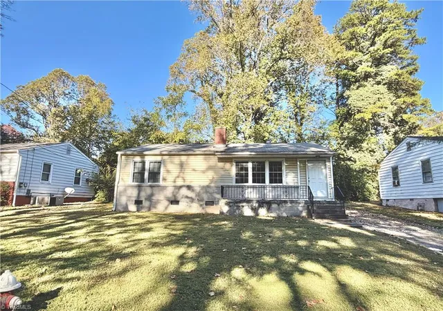 Single family home for sale at 2011 Wesley Dr, High Point, NC 27260 | MLS# 1240114