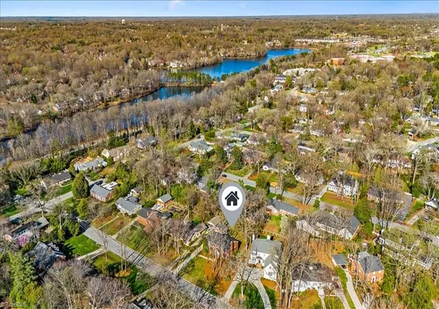 39th image of 2202 Marston Rd, Greensboro, NC 27408 | MLS# 1211510