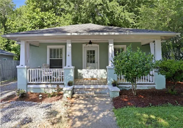 1st image of 1313 Prescott Pl, High Point, NC 27262 | MLS# 1231662
