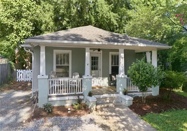 Photo 3 of Single family home for sale at 1313 Prescott Pl, High Point, NC 27262 | MLS# 1231662 | Listing updated on 2026-09-04