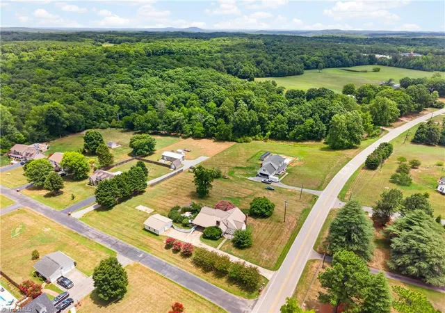 Photo 1 of Sale Pending at 2441 Cunningham Rd, Thomasville, NC 27360 | MLS# 1227596 | Listing updated on 2026-09-15