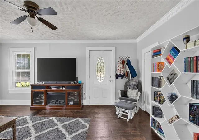 Photo 3 of Sale Pending at 2441 Cunningham Rd, Thomasville, NC 27360 | MLS# 1227596 | Listing updated on 2026-09-15