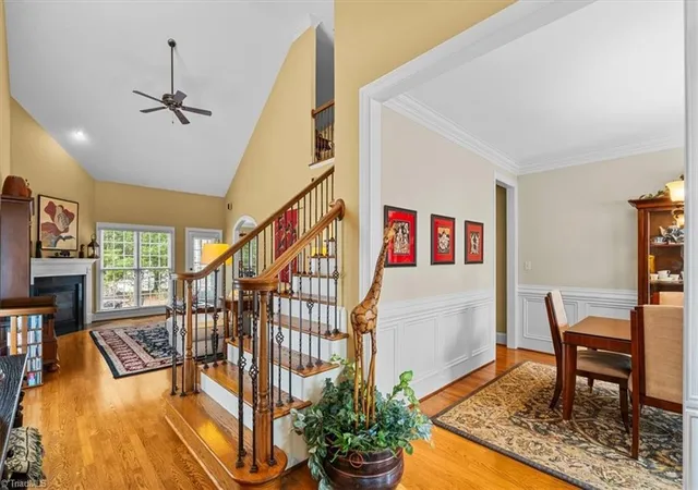 3rd image of 36 Willett Wy, Greensboro, NC 27408 | MLS# 1218007