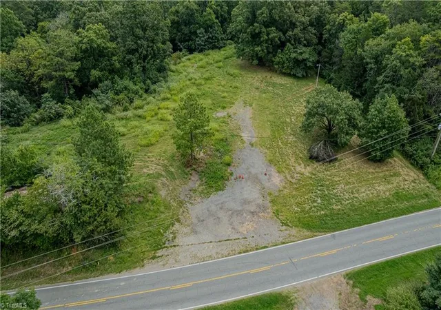 Photo 2 of Sale Pending at 4444 Mebane Oaks Rd, Mebane, NC 27302 | MLS# 1231614 | Listing updated on 2026-09-19