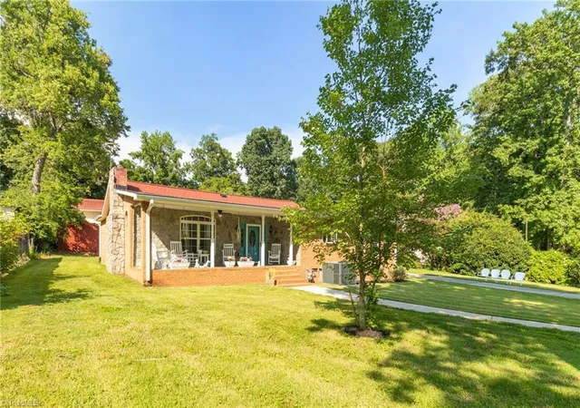 5th image of 578 Riverview Rd, Lexington, NC 27292 | MLS# 1228212