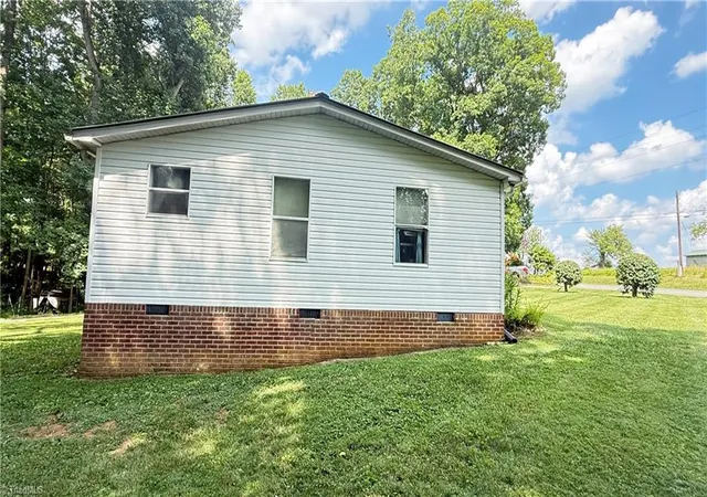 5th image of 3634 Rockford Rd, Dobson, NC 27017 | MLS# 1227182