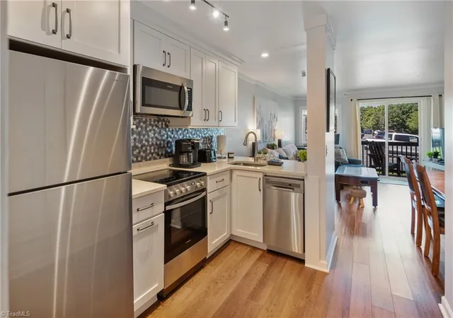 Photo 1 of Single family home for sale at 301 Pinnacle Inn Rd #1110, Beech Mountain, NC 28604 | MLS# 1227101 | Listing updated on 2026-07-08