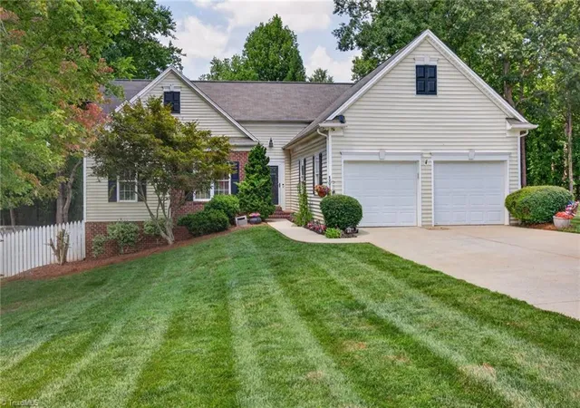 1st image of 208 Cotswold Ln, King, NC 27021 | MLS# 1228071