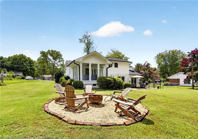 5th image of 5722 Friendswood Dr, Greensboro, NC 27409 | MLS# 1231766