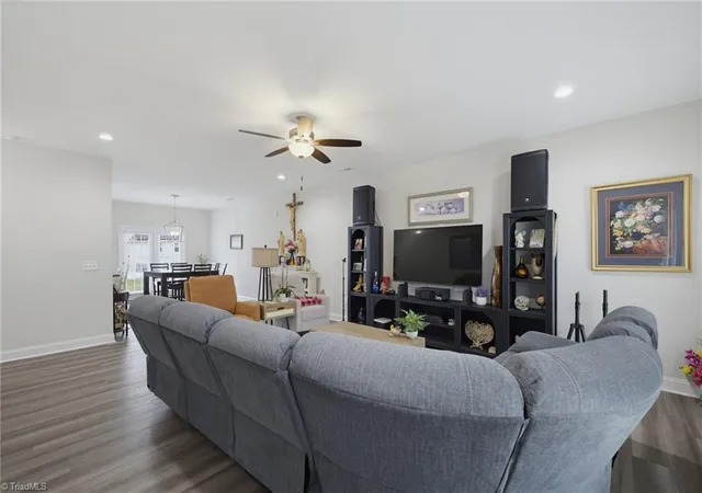 4th image of 668 Palomino Mustang Dr, Whitsett, NC 27377 | MLS# 1228802