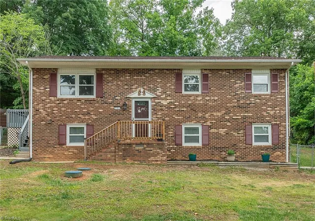 Homes for sale in Reidsville, NC | 291 Kingwood Rd, Reidsville, NC 27320 | MLS# 1225252