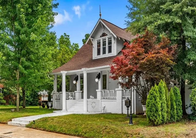 Photo 2 of Sale Pending at 501 W 2nd Avenue, Lexington, NC 27292 | MLS# 1227208 | Listing updated on 2026-09-26