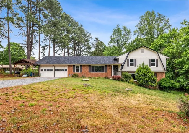 Photo 2 of Single family home for sale at 5217 Overlea Dr, Greensboro, NC 27407 | MLS# 1217884 | Listing updated on 2026-09-11