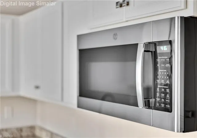 Photo 5 of Single family home for sale at 208 Linwood Ests Dr, Lexington, NC 27292 | MLS# 1224471 | Listing updated on 2026-09-02
